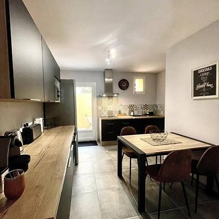 Jolie Maison De Ville - 4 Personnes - Wifi - Tv Mauguio Bagian luar foto